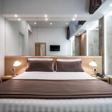 Hotel Paolo Ii 3*